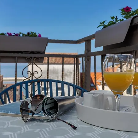 Luxury Center Makarska