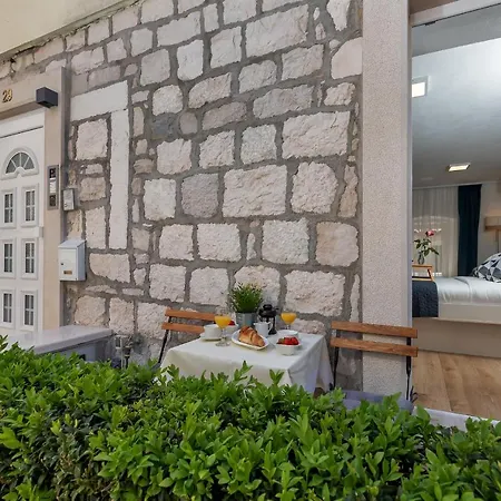 Luxury Center * Makarska