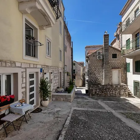 Luxury Center Apartment Makarska