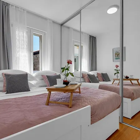 Luxury Center Appartement Makarska