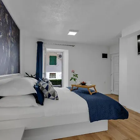 Luxury Center Makarska