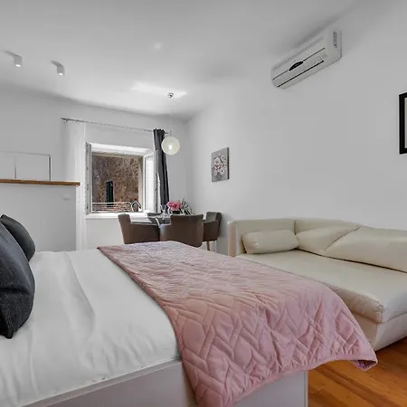 Apartment Luxury Center