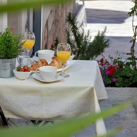 Luxury Center Apartment *