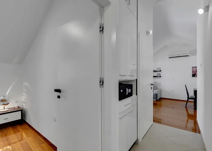 Lägenhet Luxury Center *