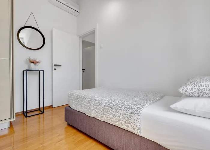 Luxury Center Lägenhet Makarska