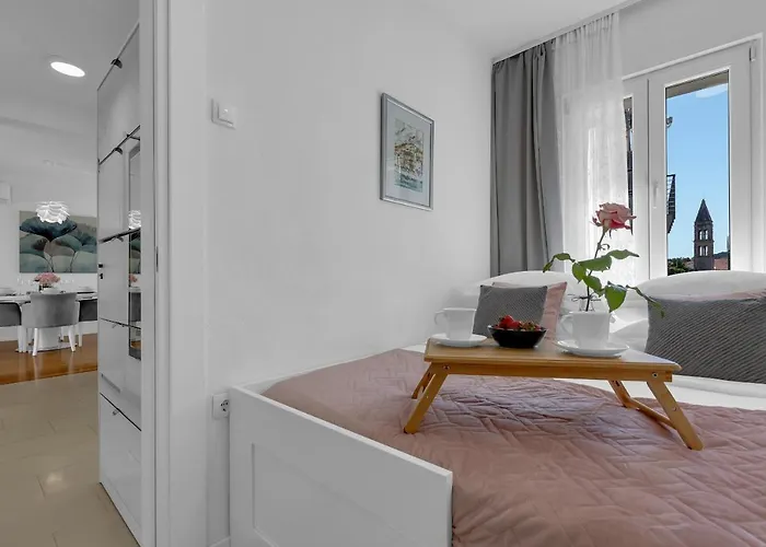 Luxury Center Lägenhet