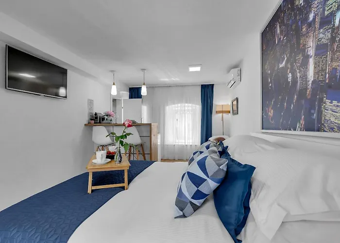 Luxury Center Makarska