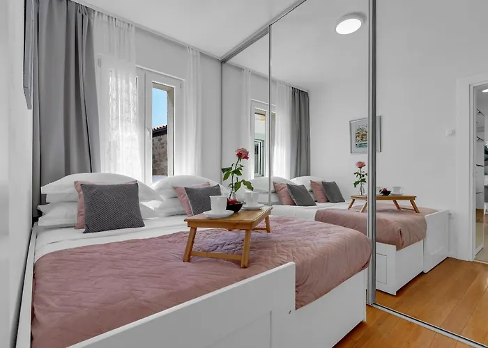 Luxury Center Lägenhet Makarska